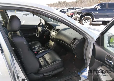 2006 Honda Accord 2.4 Ex z USA, uszkodzony, nr VIN 1HGCM56866A014288